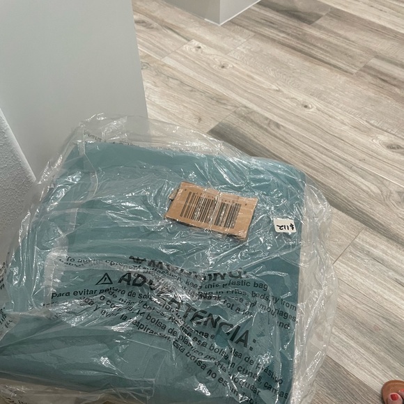 Chair - Picture 1 of 3